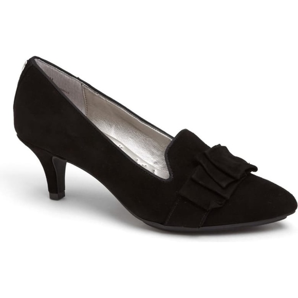me too Shoes - Me Too Ciara Black Leather Pumps Sz 8.5 Low Heel